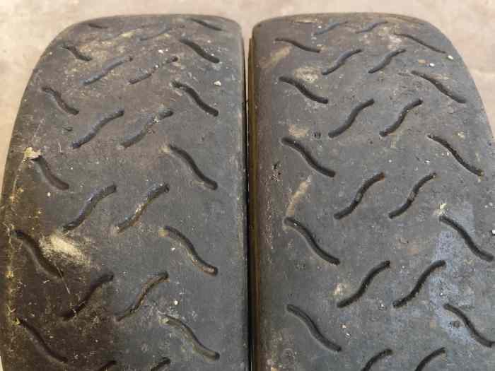 Lot pneus 14 pouces hankook 1