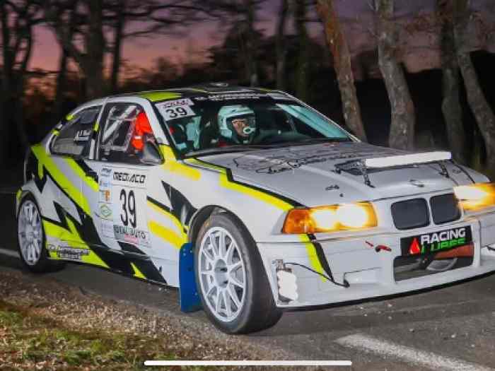 BMW compact xxl neuve 1