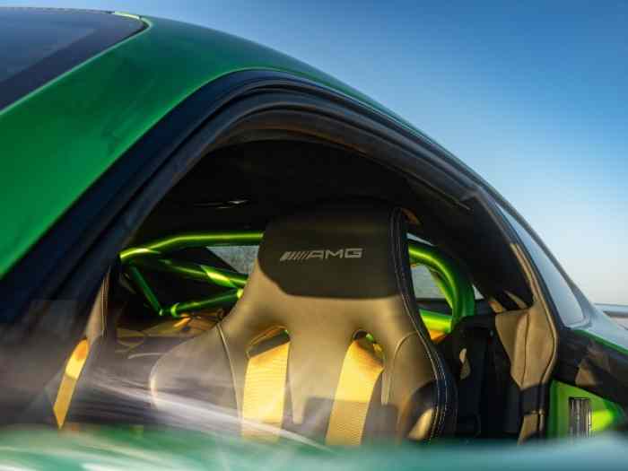 Échange amg gtr track pack contre clio rally 3 3