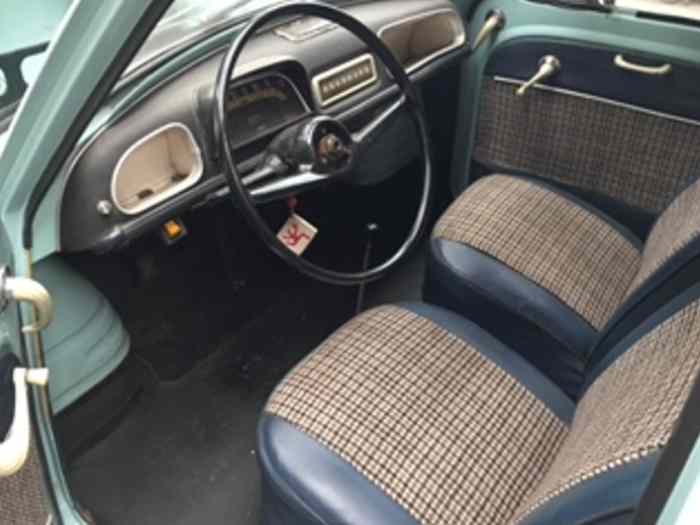 Renault Dauphne 2