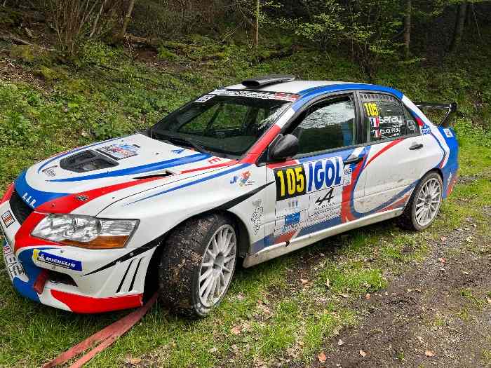 Mitsubishi lancer evo 7