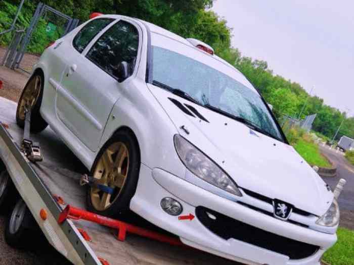 206 top N3 neuve avec gros lot de bord 5