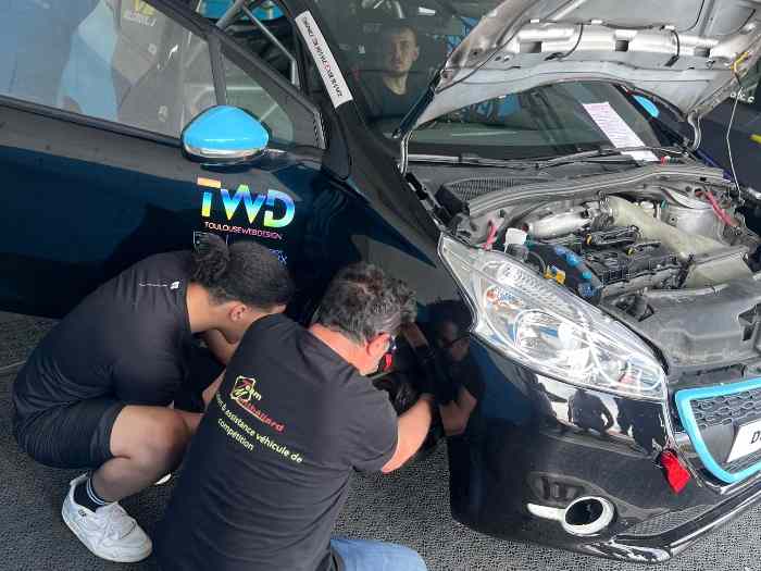 Volant 208 cup Dijon 4