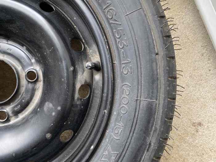 Vend ou échange 2 PB20 Michelin 16/53r13 neuf 3