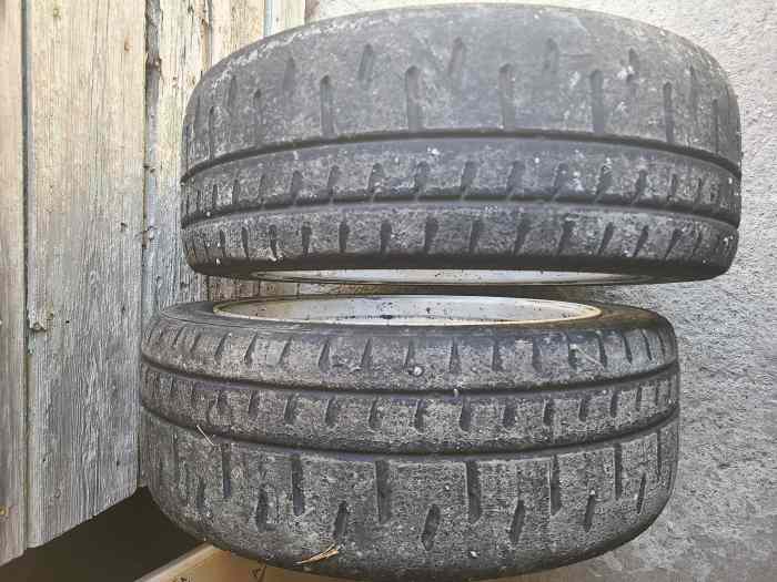 Pneu hankook t33 en 17