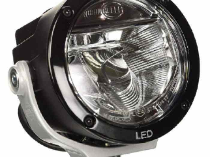 Projecteur HELLA Luminator X Led