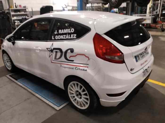 FORD FIESTA R2 ASFALTO Y TIERRA 1
