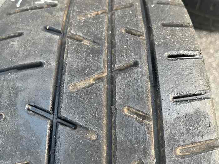Pneu semi slick 15 3