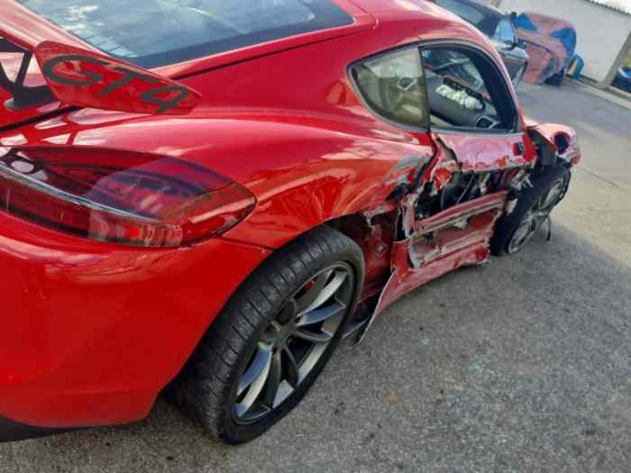 Porsche® Cayman GT4 (2006) – 33 731 km 2