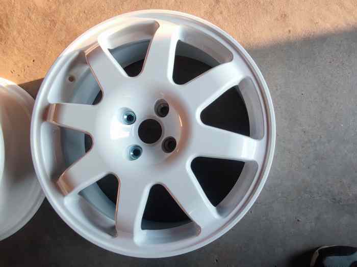 Jantes 17 neuf Renault 4x100 evo corse 1