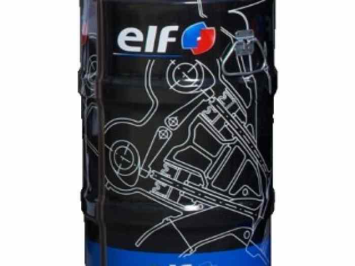7 bidons Essence Compétition ELF TURBO...