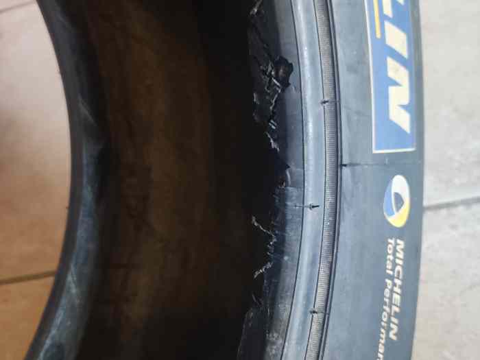 Michelin R31 - 15