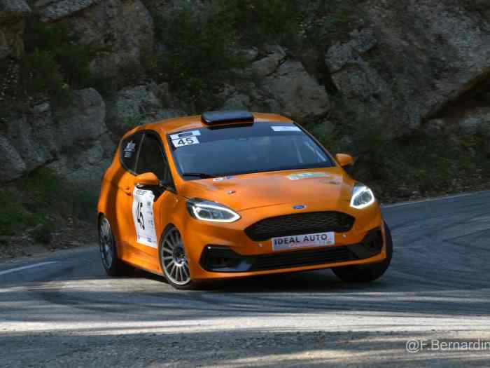 Location Fiesta Rally4 2