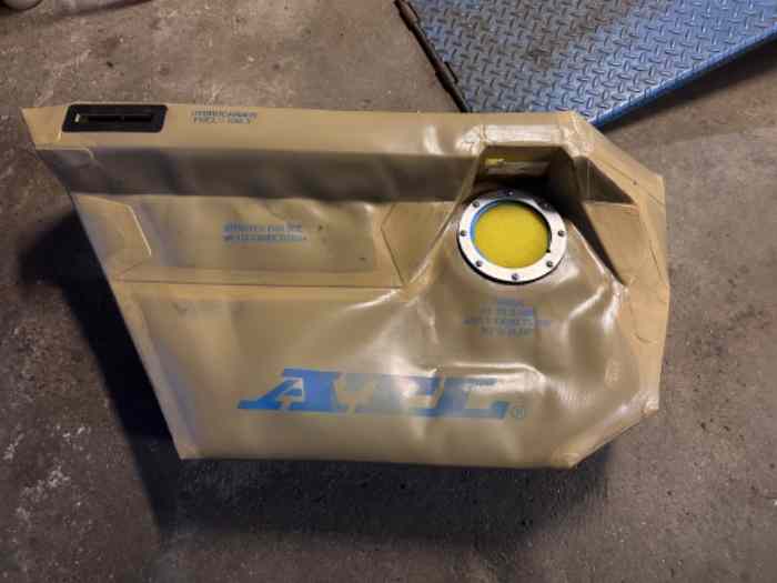 Réservoir ATL clio r3t à réviser