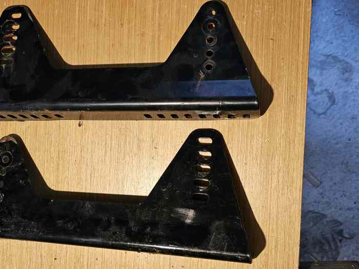 Supports de siège baquet 1