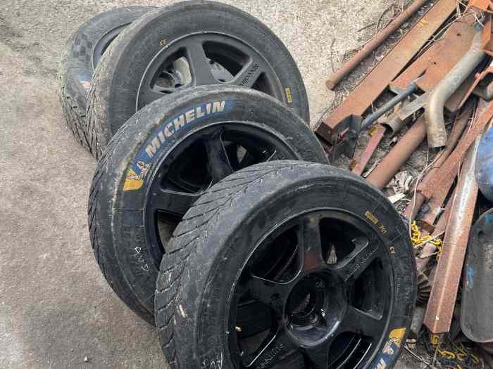 Pneu Michelin P01 4