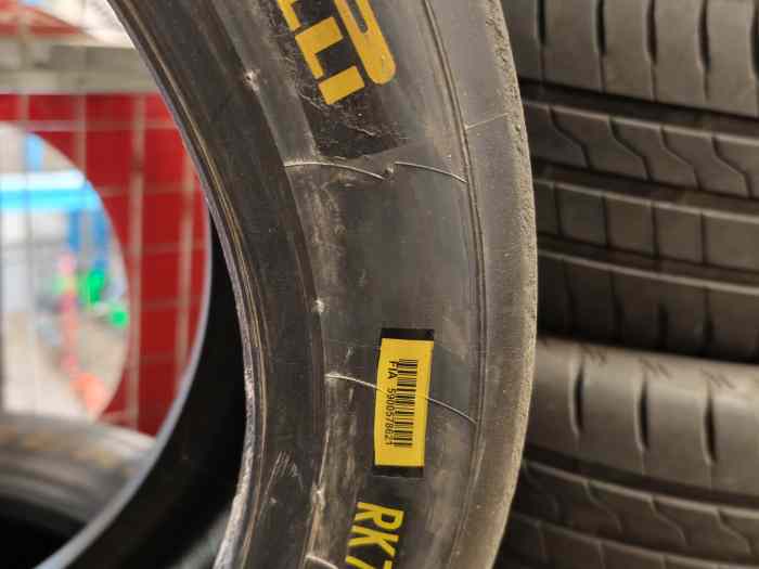 Pirelli RK7A