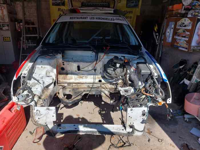 Vend caisse de saxo VTS