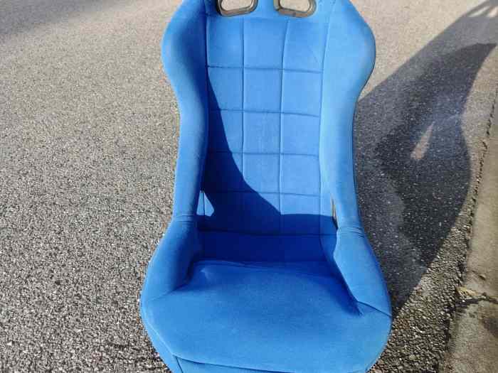 Recherche siege baquet ektor bleu