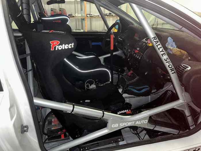 206 RC gr A 7 sans moteur boite 1