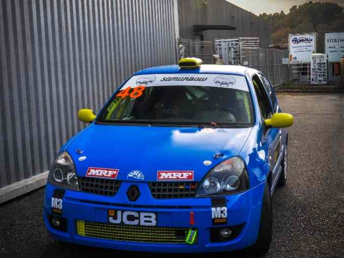 Clio 2 3