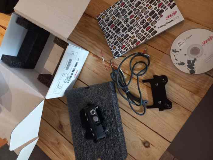 AIM Solo 2 DL avec connection ECU 1