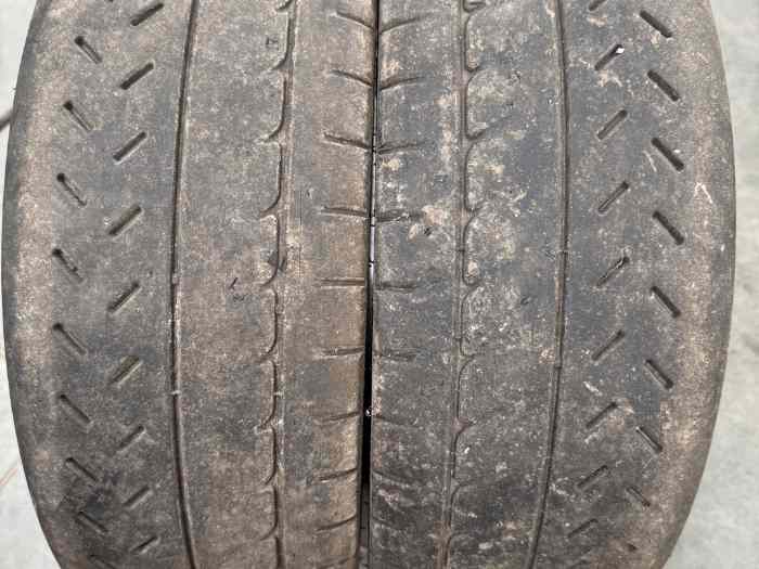 LOT DE PNEUS MICHELIN 19/63-17