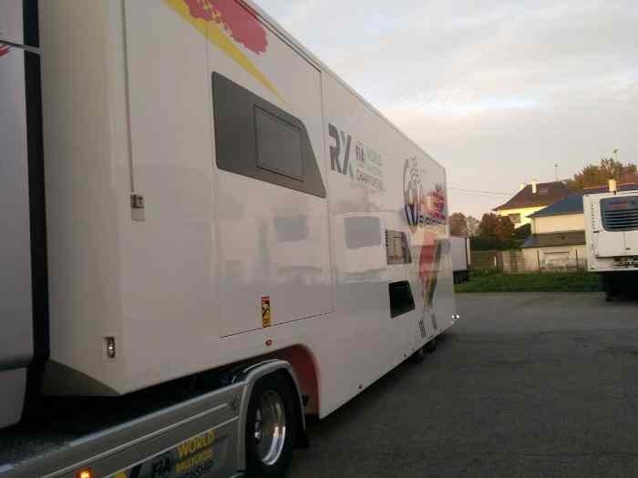 Motor home trailer 5