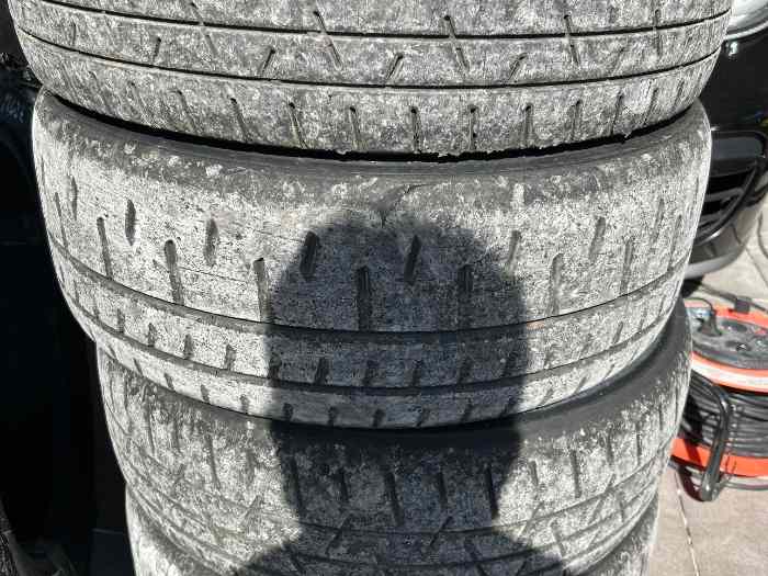 12 pneus Michelin hankook kumho en 17