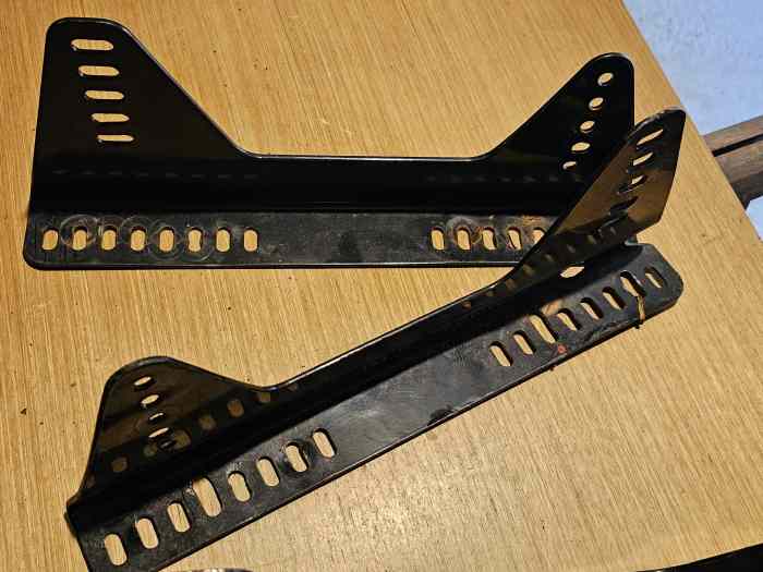 Supports de siège baquet