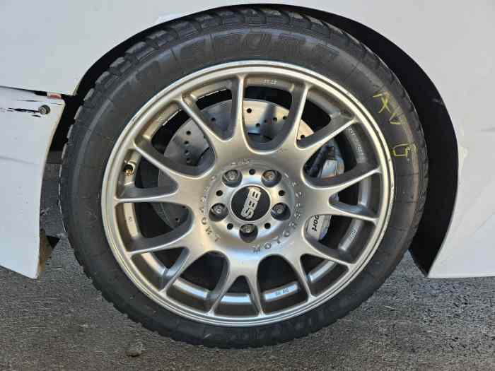 M3E30-340CV 2