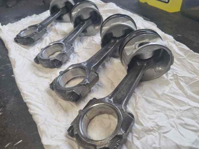 Piston bielles 306 s16