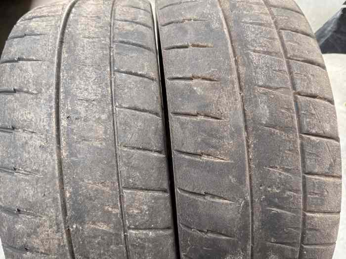 LOT DE PNEUS MICHELIN 20/65-18 2