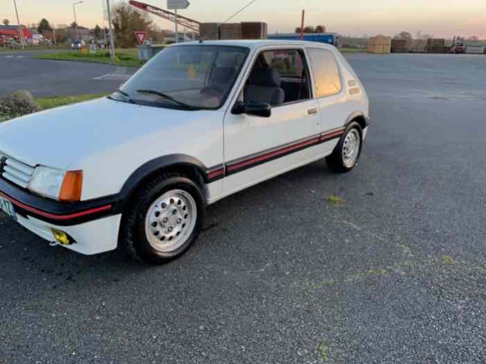 205 gti 1l6 échange !!