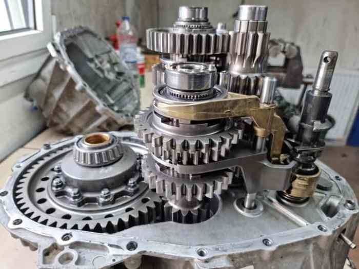 Boite crabot SADEV Megane N4 + cardans 1