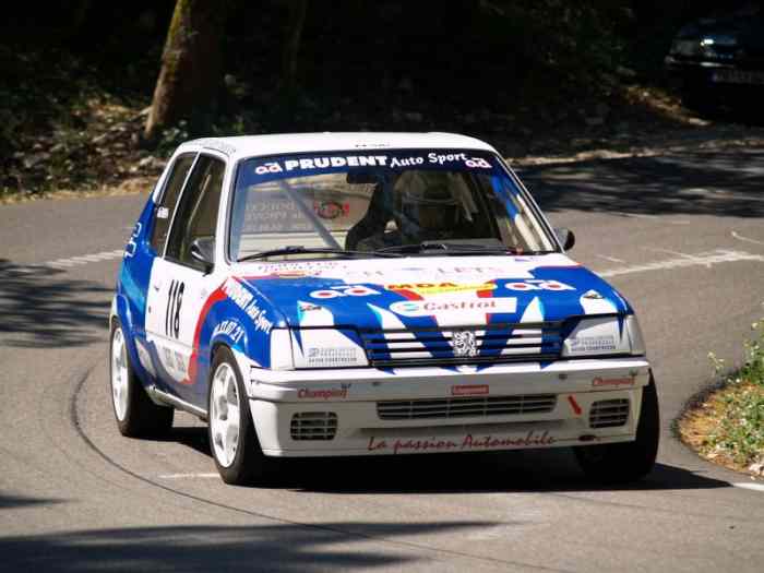 205 Rallye gr A sans mécanique mais cg...