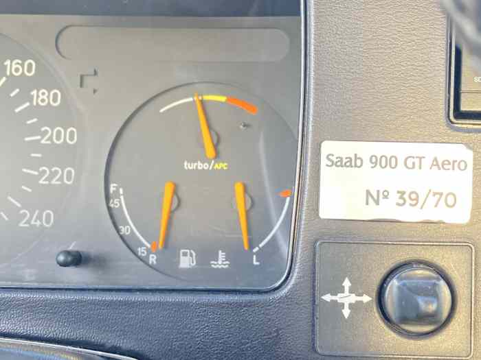 Vends Rare Saab 900 Gt Aero 39/70 ex pour la France Boitier rouge 185 cv - 1993 1