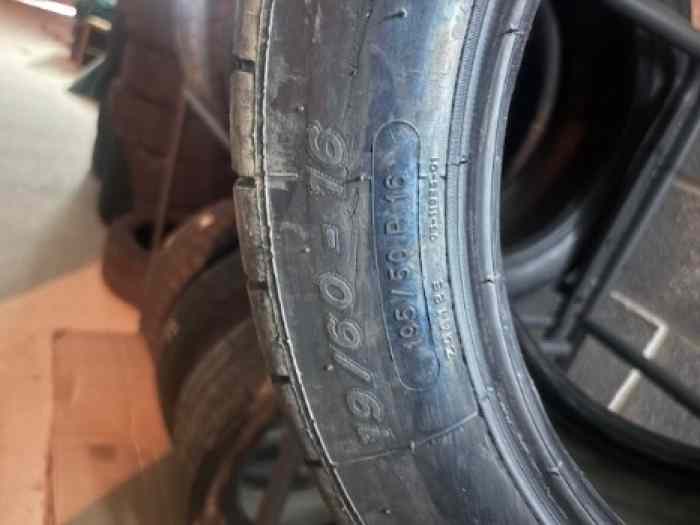 Pneus de rallye 1