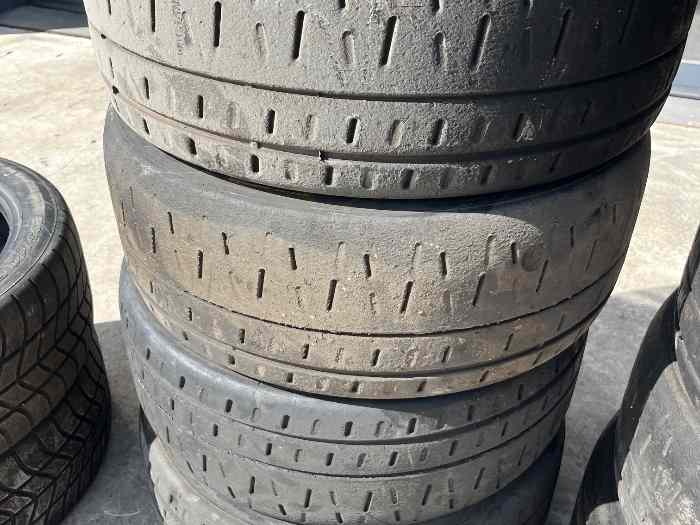 Lot pneus Pirelli 18 pouces 3