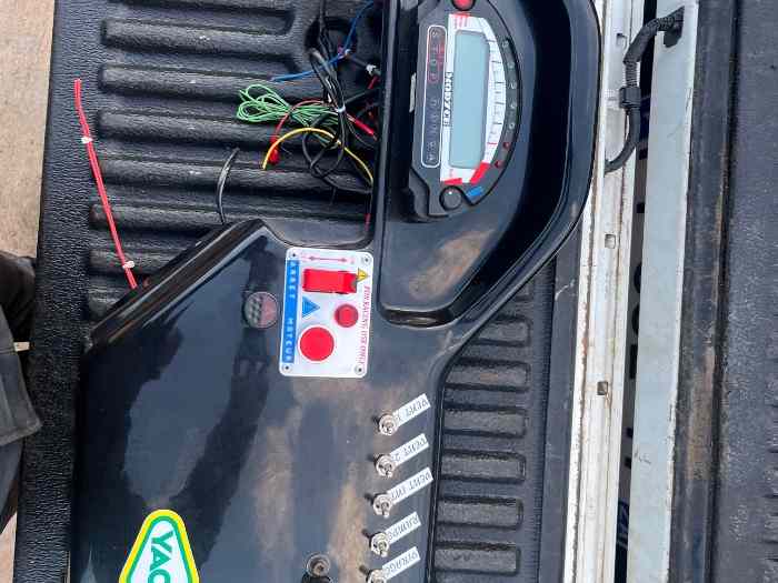 Planche de bord Peugeot 106 1