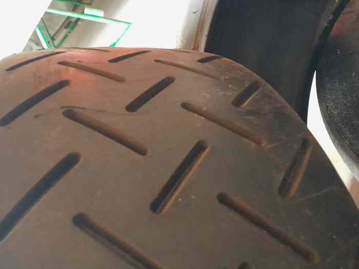 Pneu Compétition BF GOORICH A21 1