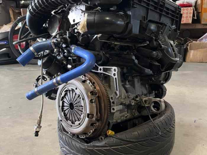 Moteur THP EP6 220cv 1