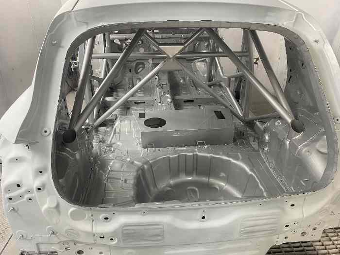 Carrosserie /chassis Clio Rally5 1