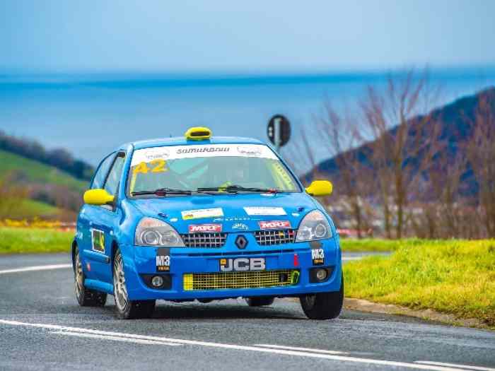 Clio 2