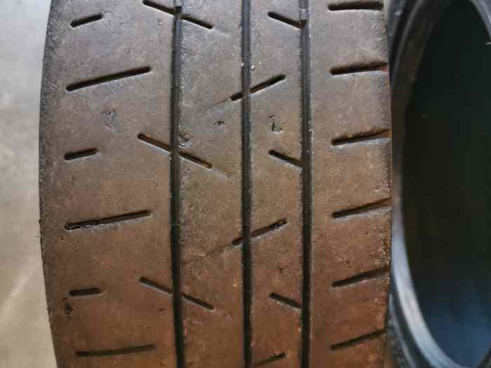 Pneus hankook 160/530/13 1