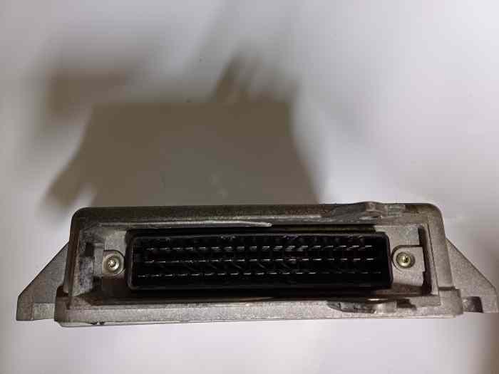 Calculateur 106s16 1