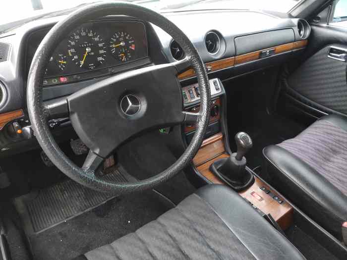 Mercedes 1