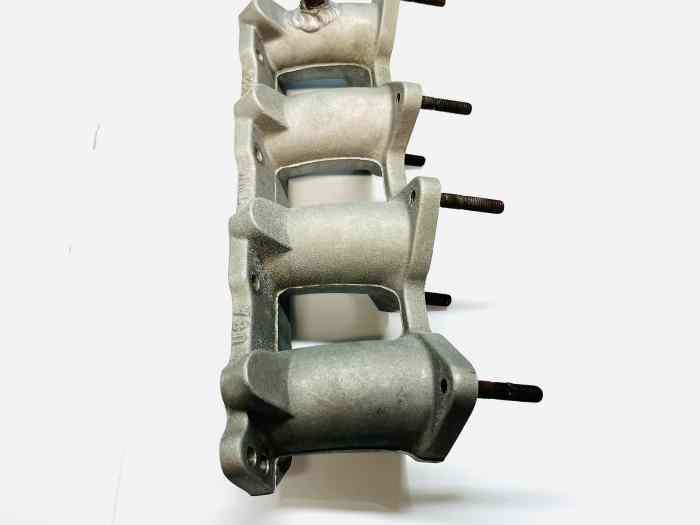 Pipe admission carbus WEBER 205 309 1