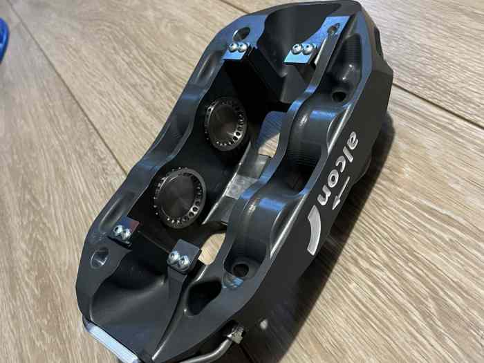 Etrier AVD DS3 R5 Neuf 1
