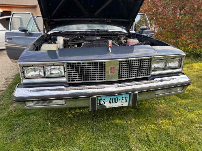 Oldsmobile cultass suprême 4